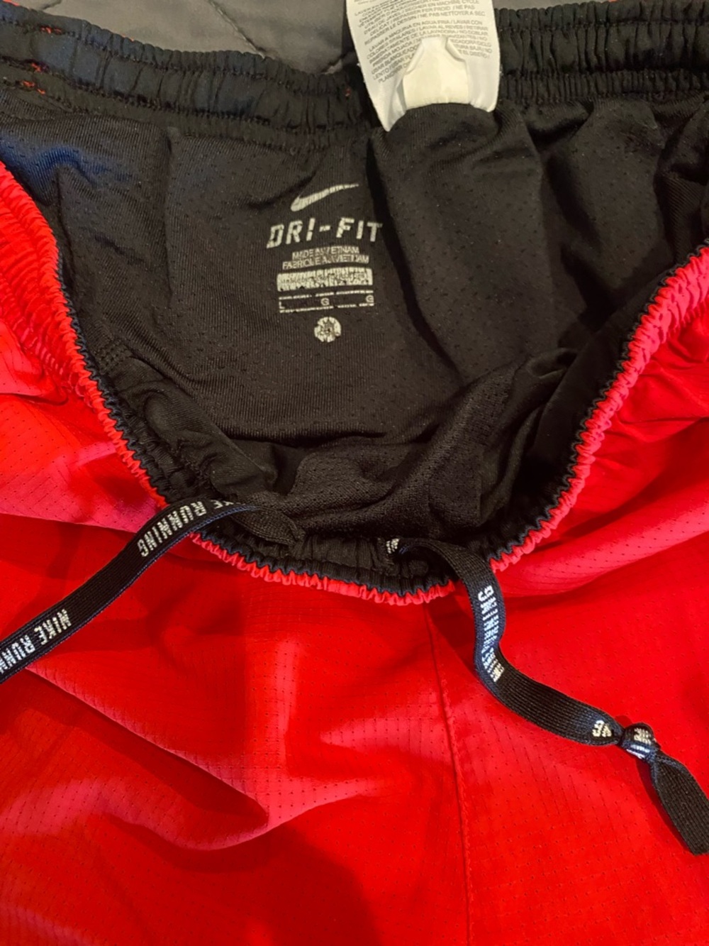 Nike DRI-FIT Stride 7 Hybrid Running Shorts Red Black Runners Lining - Picture 3 of 5